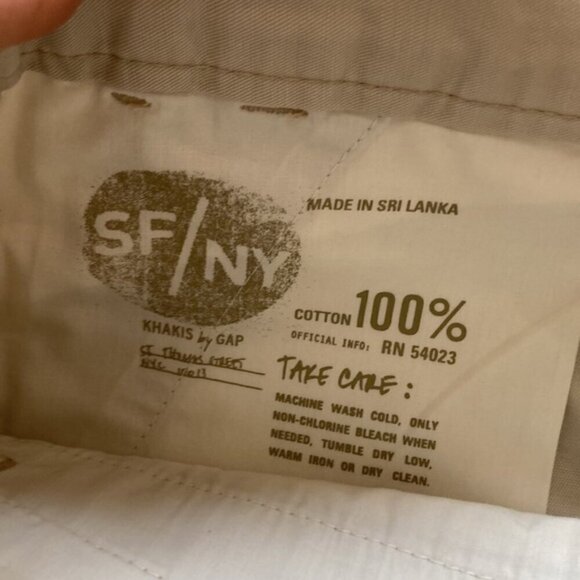 Gap Tan Boyfriend Khakis Shorts - Picture 11 of 12